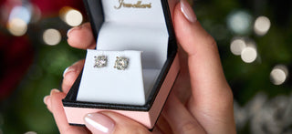 Ladies Solitaire Earrings