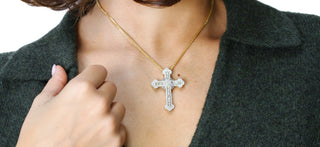 Ladies Pendant Necklaces