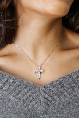 Amélie Diamond Cross