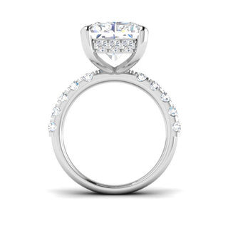 Queen 10 Emerald Diamond Ring