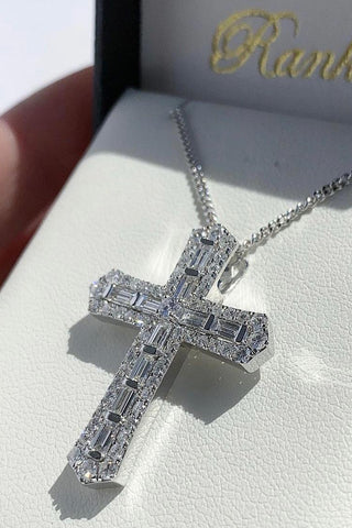 Amélie Diamond Cross